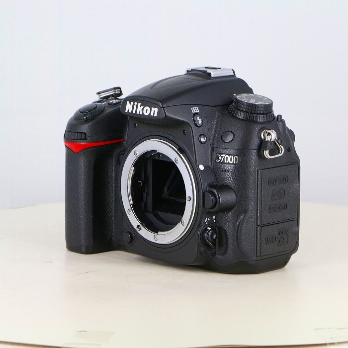 ニコン D7000 ボデイ