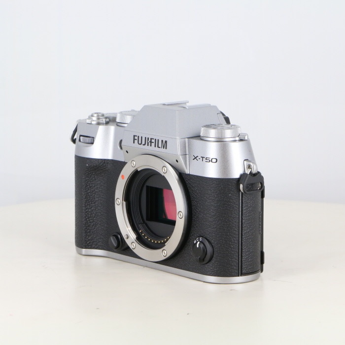 フジフイルム X-T50シルバー ボデイ