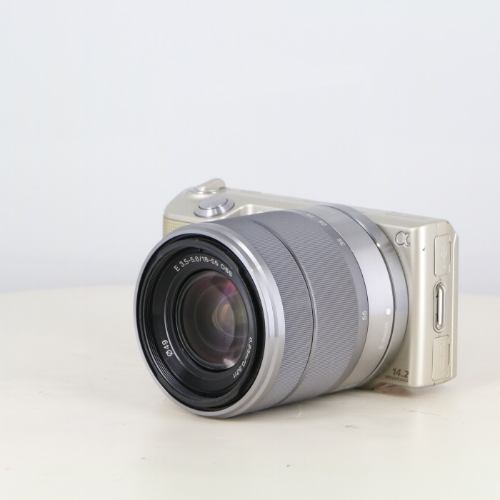 ソニー NEX-5+E18-55レンズキツト