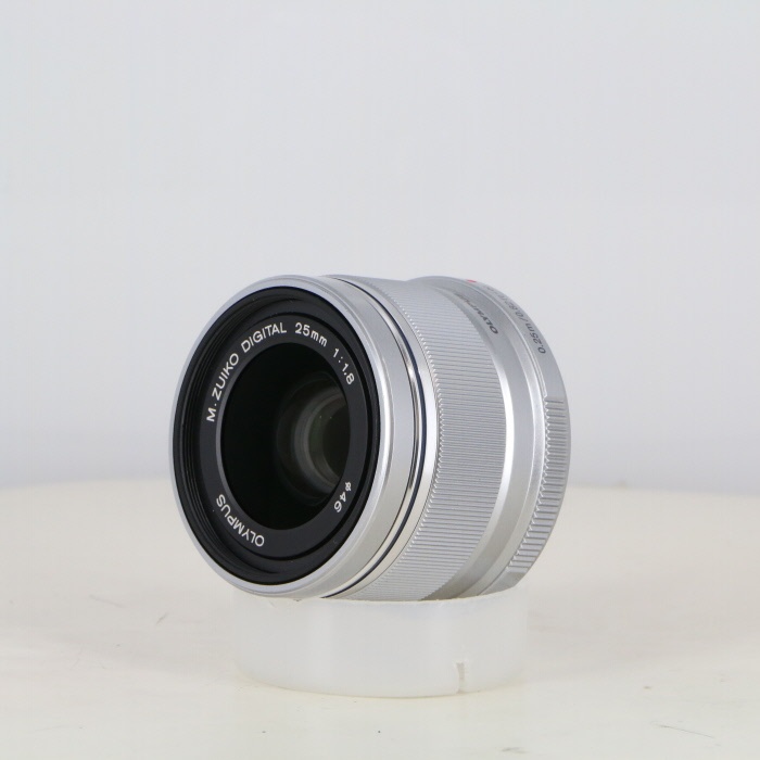 オリンパス M.ズイコーデジタル 25/1.8 シルバー