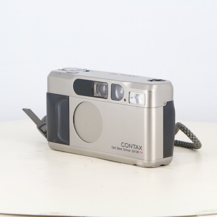コンタックス T2