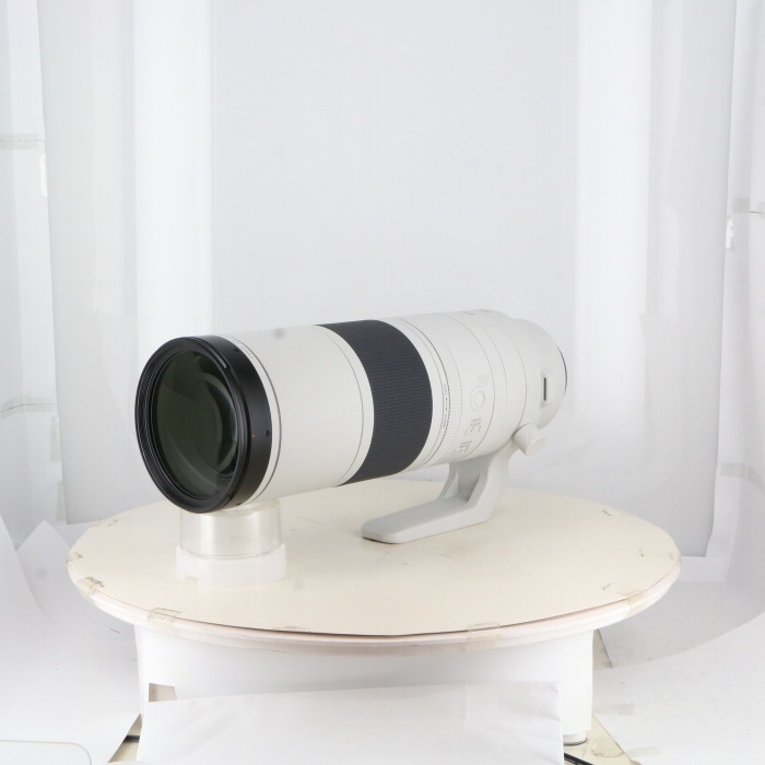 キヤノン RF200-800/6.3-9 IS USM