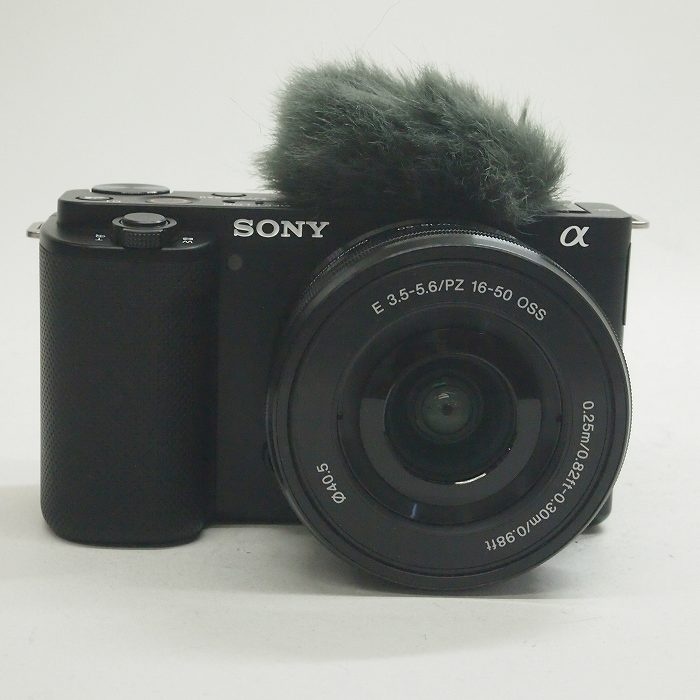 ソニー VLOGCAM ZV-E10レンズキット ブラック(海外モデル)