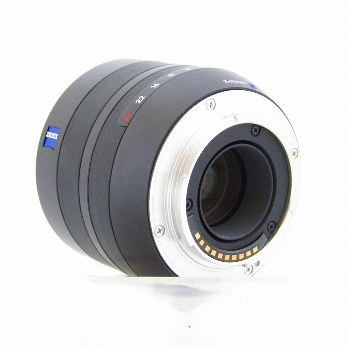 ツアイス TOUIT 32/1.8 X-MOUNT