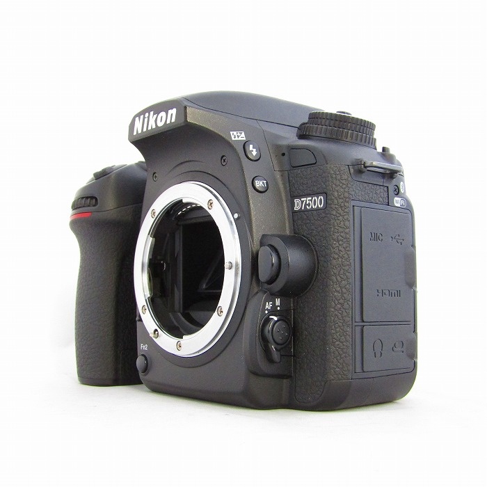 ニコン D7500 ボデイ