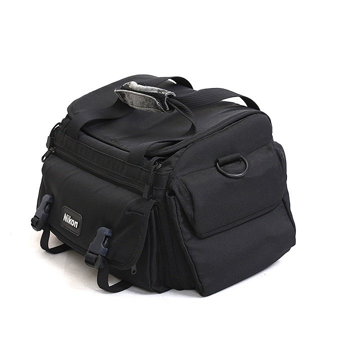 ニコン ショルダーバッグ