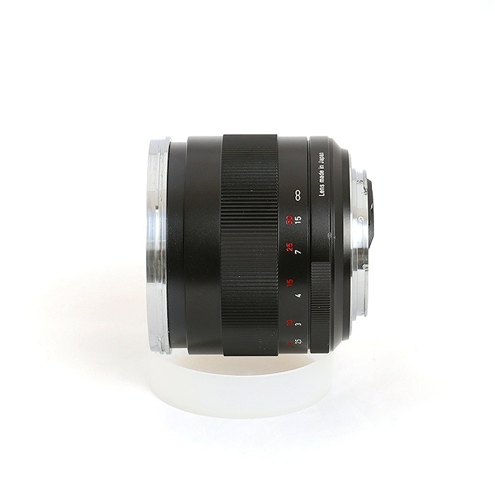 コシナ カールツアイス プラナー T* 85/1.4 ZE