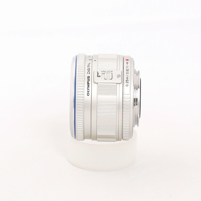 オリンパス M.ZUIKO DIGITAL ED14-42/3.5-5.6 シルバー