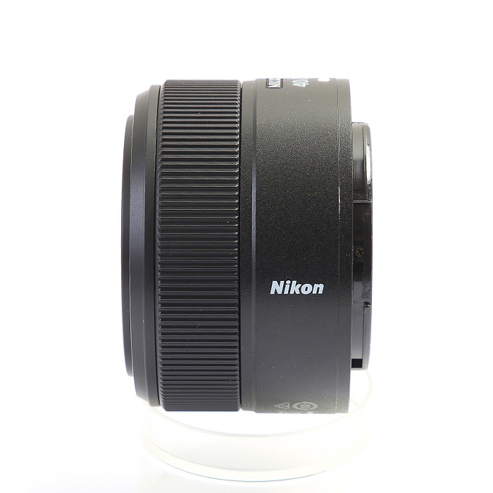 ニコン Z 40/F2