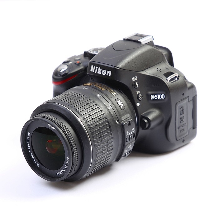 ニコン D5100 18-55VR レンズキツト