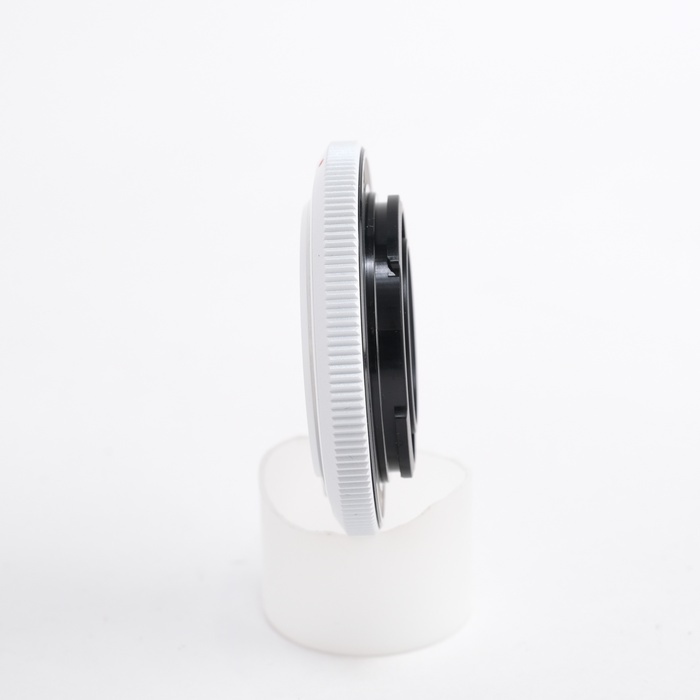 オリンパス BCL-1580 ボディキャップレンズ ホワイト