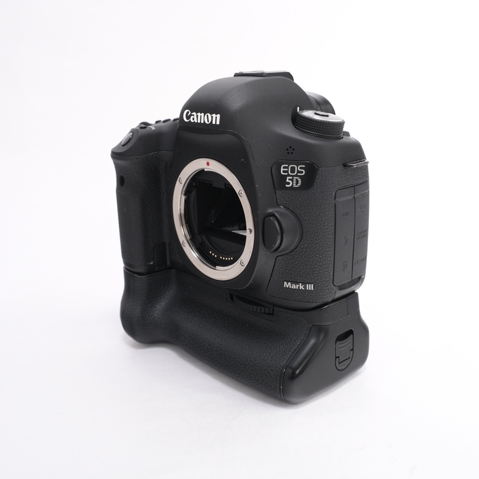 キヤノン EOS 5D MARK3 + BG-E11