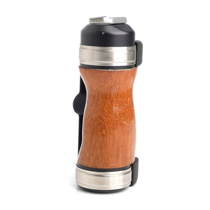 ペンタックス 6×7 木製グリップ