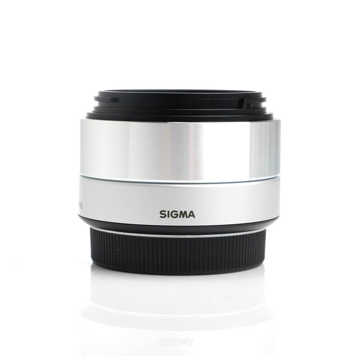 シグマ A 30/F2.8 DN シルバー マイクロフォーサーズ用