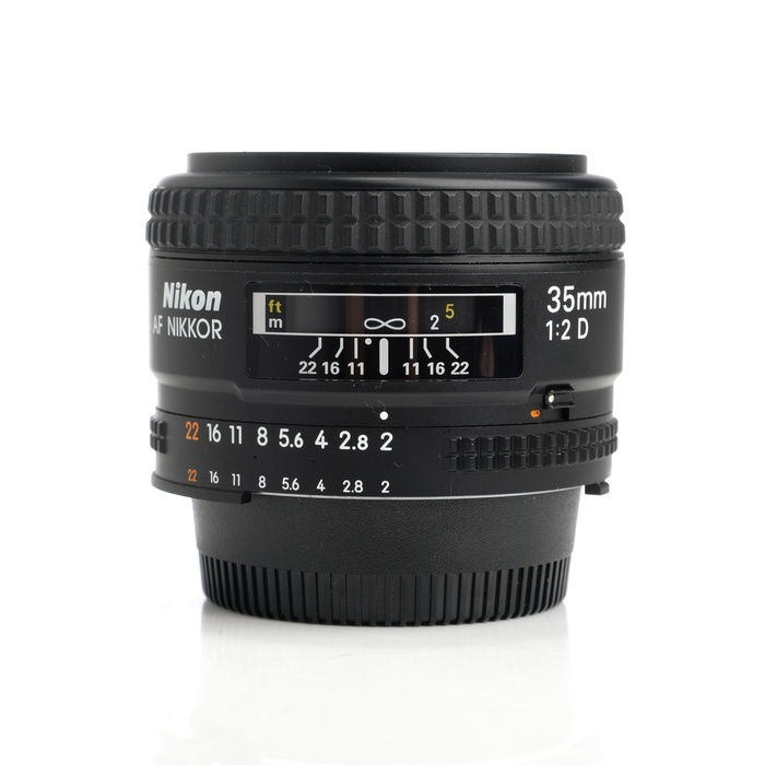 ニコン AI AF 35/2D