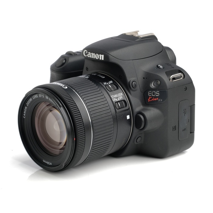キヤノン EOS KISS X9/EF-S18-55 IS STM レンズキツト BK