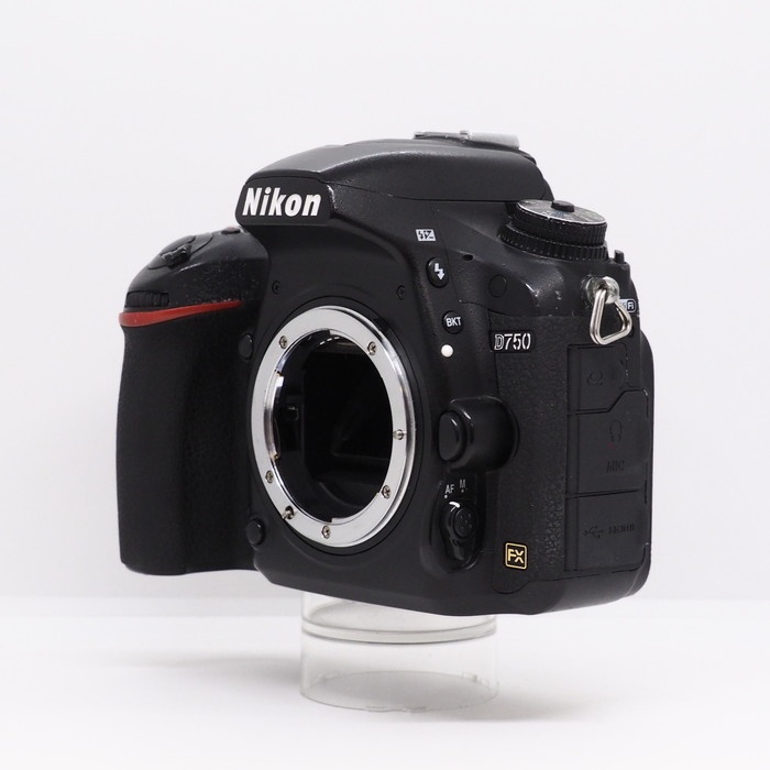 ニコン D750 ボデイ