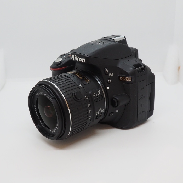 ニコン ニコン D5300 18-55VR2 レンズキツト ブラツク