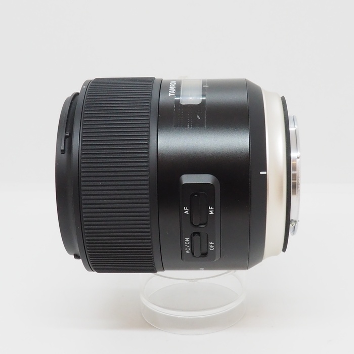 タムロン SP85/F1.8 DI VC USD F016E