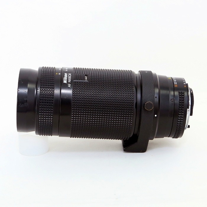 ニコン AF NIKKOR 75-300mm F4.5-5.6（三脚座）