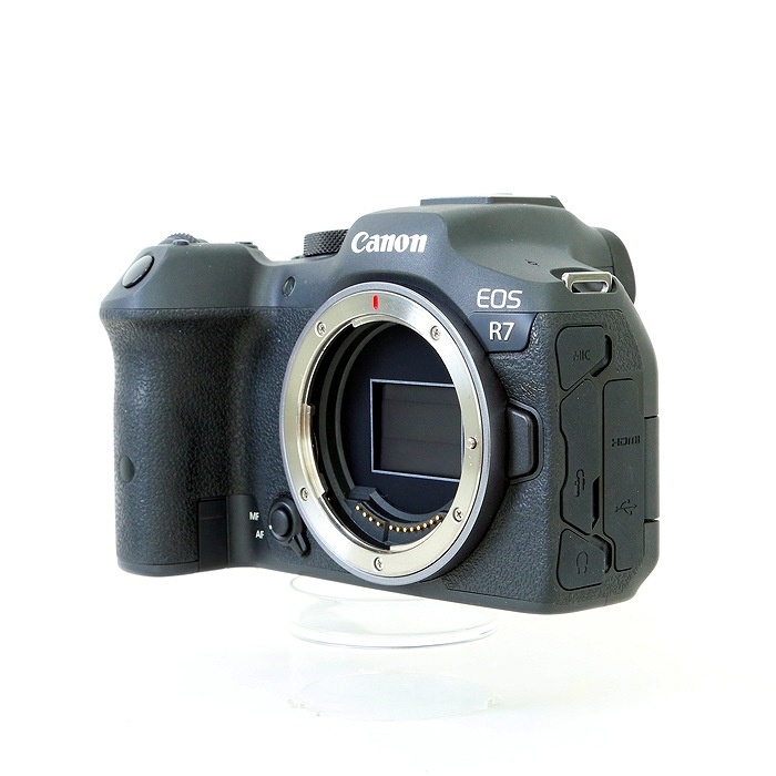 キヤノン EOS R7 ボデイ