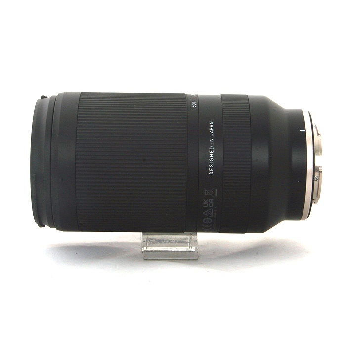 タムロン 70-300/F4.5-6.3 DI3 RXD A047SF