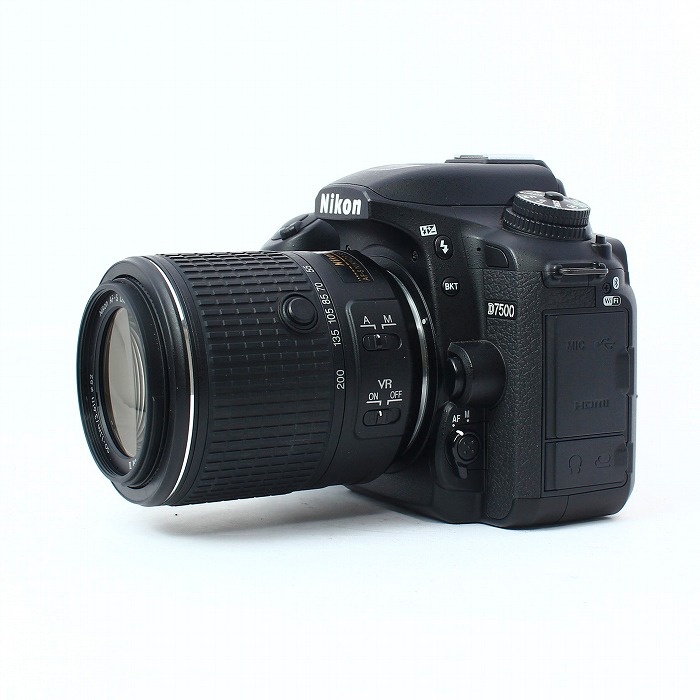 ニコン D7500 18-140VR レンズキツト（2017.6発売）