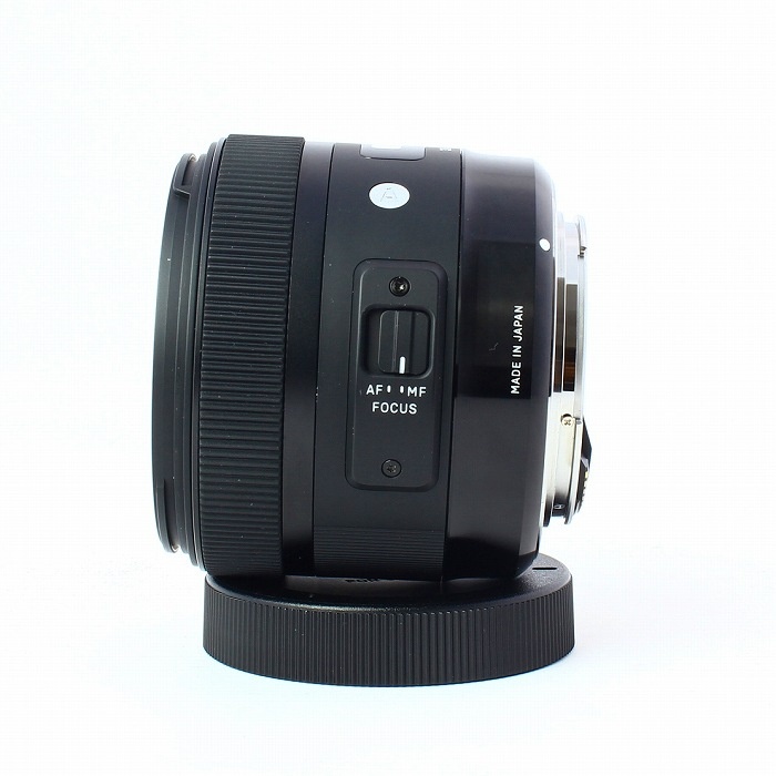 シグマ 30/F1.4 DC HSM EO