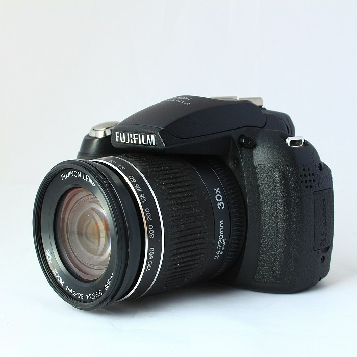 フジフイルム FINEPIX HS10