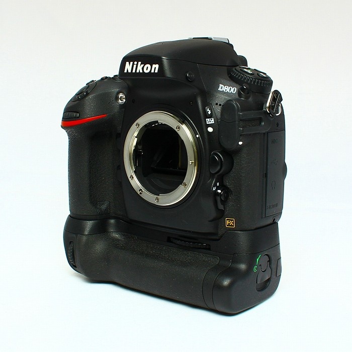 ニコン D800 ボディ+MB-D12