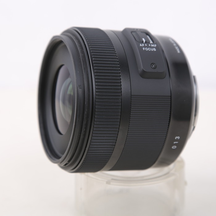 シグマ 30/F1.4 DC HSM EO