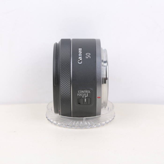 キヤノン RF50/F1.8 STM