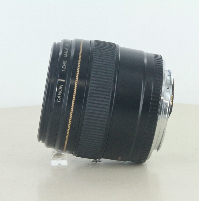 キヤノン EF85/1.8 USM