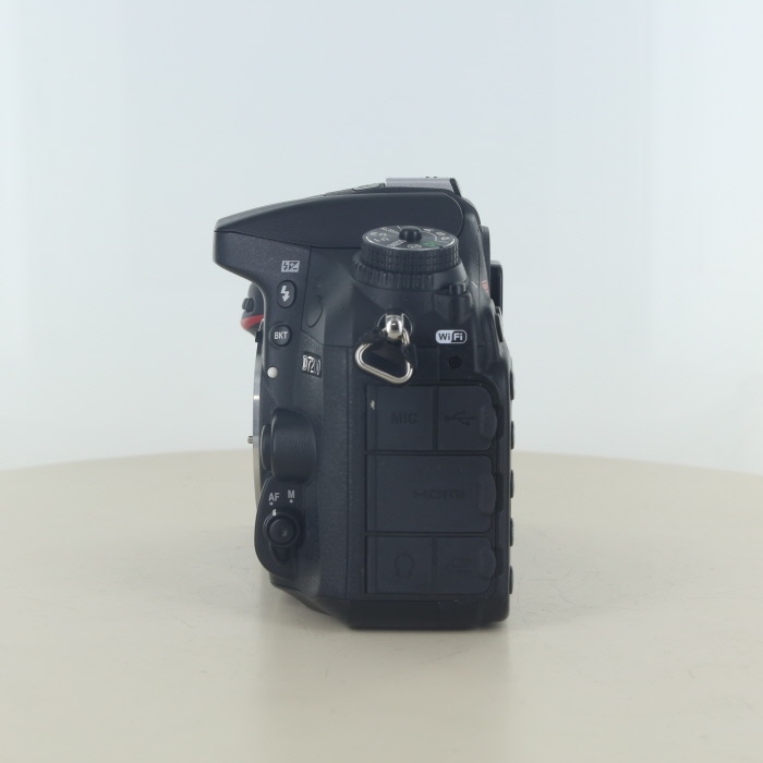ニコン D7200 ※充電器無