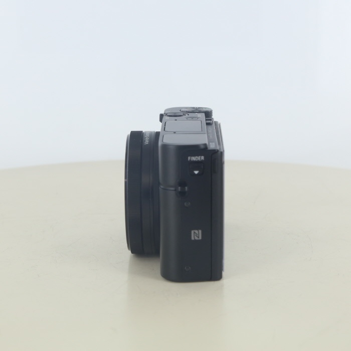 ソニー Cyber-shot DSC-RX100M3(アタッチメントグリップ付)