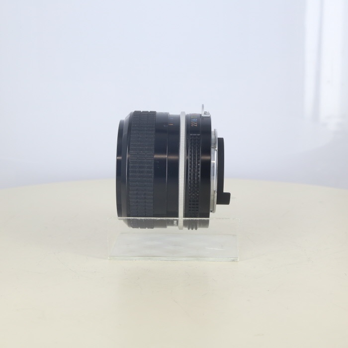 ニコン Newニッコール 24/2.8