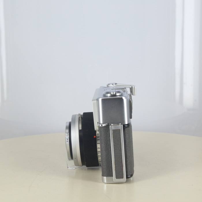 ミノルタ 初代HI-MATIC(ROKKOR-PF 45/2)