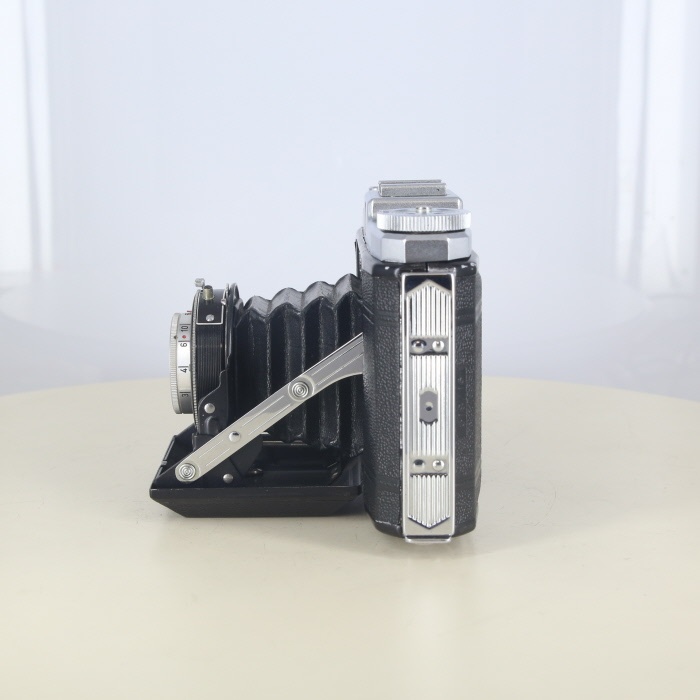 ツアイスイコン NETTAR 518/16 (NovarAnastigmat75/6.3)