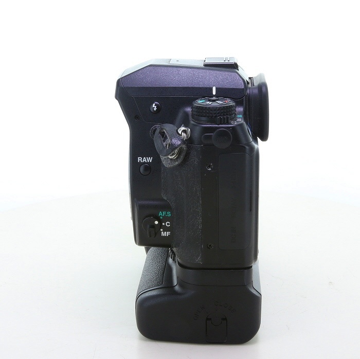 ペンタックス K-7 ボディ+D-BG4