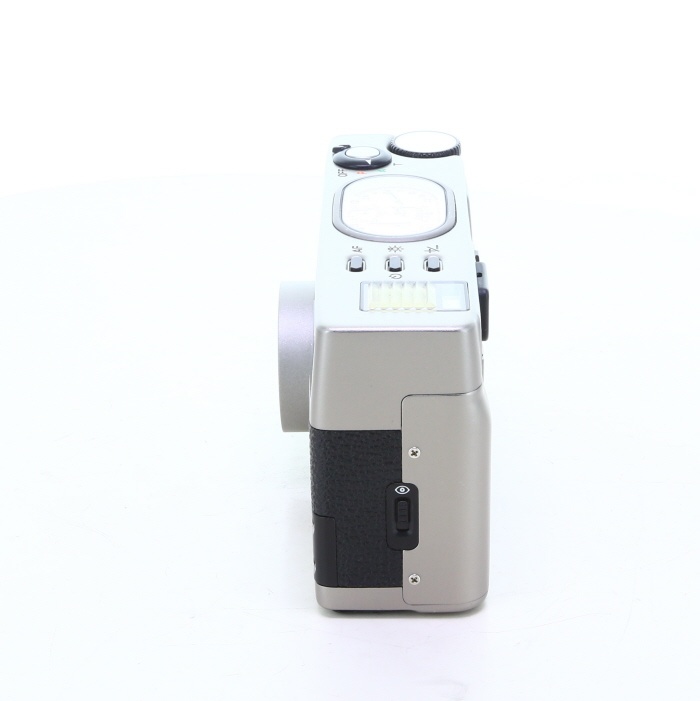 ニコン 35Ti  (35/2.8)