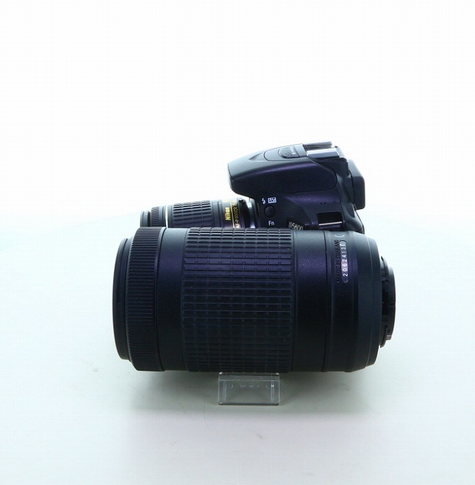 ニコン D5600 ダブルズームキツト