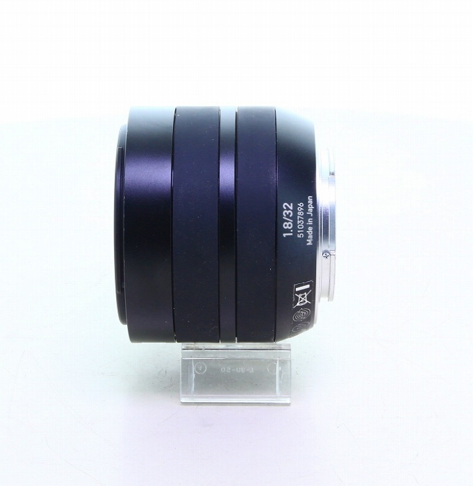 ツアイス TOUIT 32/1.8 フジXマウント用