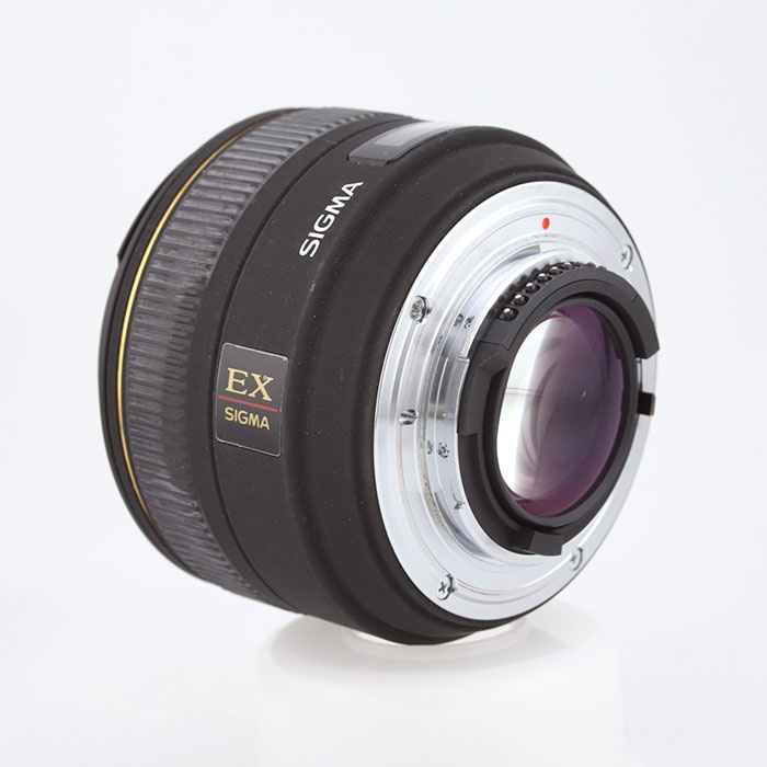 シグマ 30/F1.4 DC HSM NA