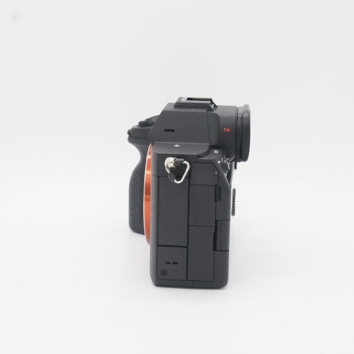 ソニー ILCE-7M4 α7IV