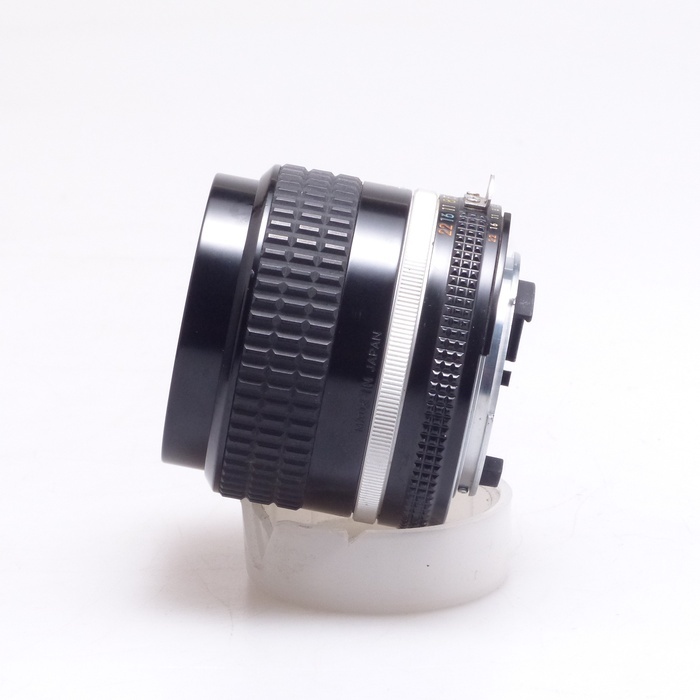 ニコン Ai 85/2