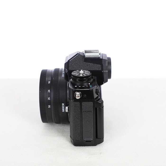 ニコン Z FC 16-50 VR レンズキツト ブラツク