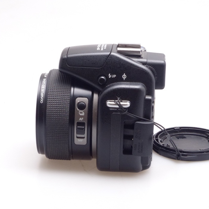 オリンパス CAMEDIA SP-570UZ