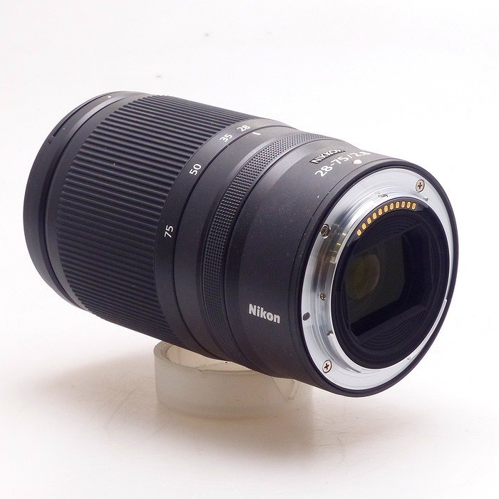ニコン Z 28-75/F2.8