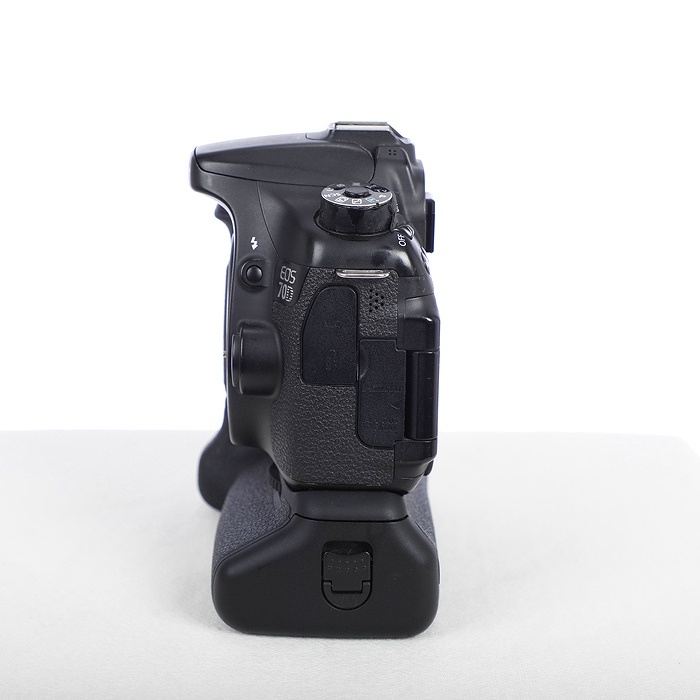 キヤノン EOS 70D＋バッテリーグリップBG-E14