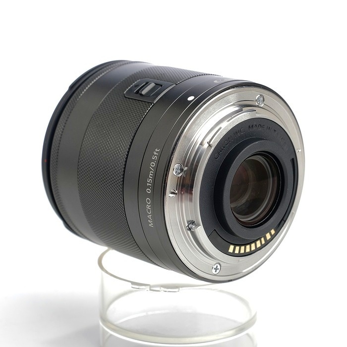 キヤノン EF-M11-22/F4-5.6 IS STM